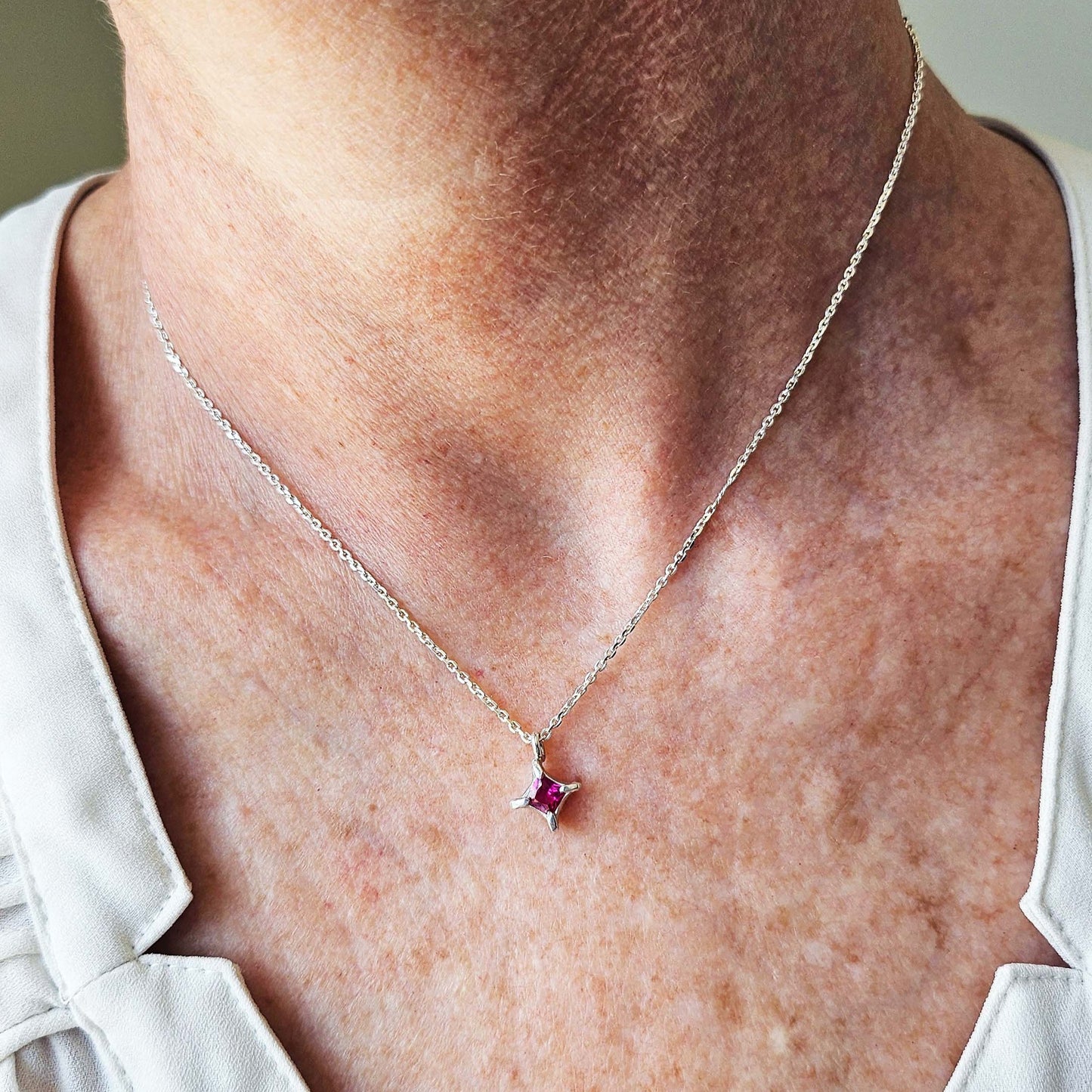 Collar Estrella Eterna
